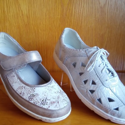 Ladies Shoes