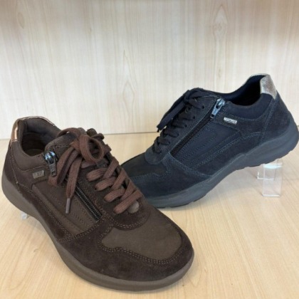 Ladies Shoes